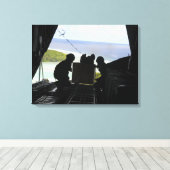 Fluggesellschaften drängen eine Palette gespendete Leinwanddruck (Insitu (Holzboden))