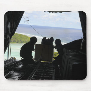 Fluggesellschaften drängen eine Palette gespendete Mousepad