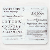 Flugschriften, die beide Seiten zeigen Mousepad (Vorne)