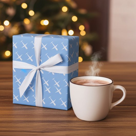 Flugzeug auf blauem, elegantem Muster Pilot Geburt Geschenkpapier