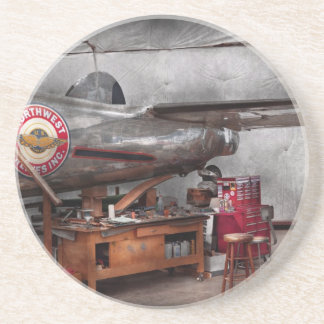 Flugzeug - der Reparaturaufhänger Getränkeuntersetzer
