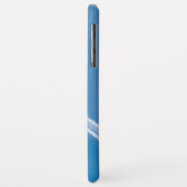 Flugzeug fliegt in blauem Himmel Case-Mate iPhone Hülle (Hinten/Links)