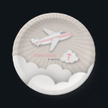 Flugzeug-Geburtstags-Party - Rosa Pappteller<br><div class="desc">Geburtstags-Party-Teller,  der eine Illustration eines Flugzeuges mit einem rosa Streifenfliegen über den Wolken kennzeichnet.  Personifizieren Sie den Namen und das Alter.</div>