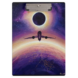 Flugzeug in Flugstadt und Finsternis Klemmbrett