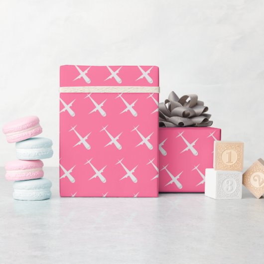 Flugzeug in Rosy Rosa Geschenkpapier (Babyparty)