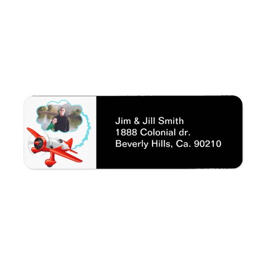 Flugzeug mit hohem Foto (Vorne)