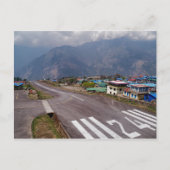 Flugzeug Start am Lukla Mountain Airport, Nepal Postkarte (Vorderseite)