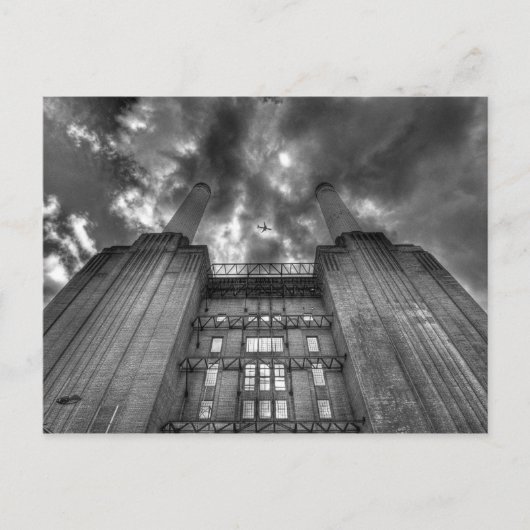 Flugzeug über Battersea Power Station, London Postkarte (Vorderseite)