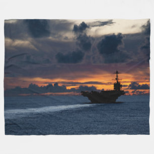 FLUGZEUGE, DIE SUNSET BEFÖRDERT WERDEN FLEECEDECKE