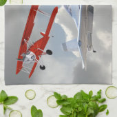 FLUGZEUGE HANDTUCH (Gefaltet)