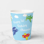 Flugzeuge Jets Birthday Party Niedlich Kids 1 Pappbecher<br><div class="desc">Niedliche Flugzeuge und Jets,  die um den bewölkten Himmel fliegen,  um Happy Birthday zu sagen! Das ist ein tolles Thema für einen kleinen Jungen oder ein Mädchen,  der ein Drehgerät macht,  das Flugzeuge Lieben! Ideal für einen 1. Geburtstag im Frühling,  Sommer,  Herbst oder Winter auch!</div>