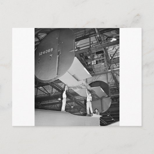 Flugzeugfabrik WW2, 1940er Postkarte (Vorderseite)