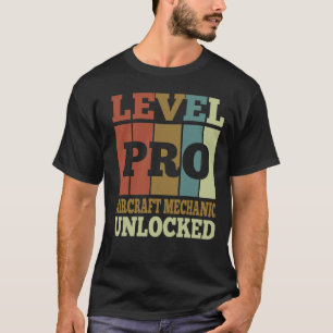 Flugzeugmechaniker Pro freigeschaltet im Vintage-S T-Shirt