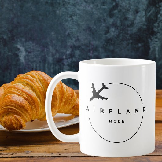 Flugzeugmodus, Reisen, Minimalistisches Drehbuch, Kaffeetasse