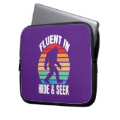 Fluor in Hide und Seek Funny Bigfoot Laptopschutzhülle (Vorderseite Links)