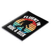 Fluor in Hide und Seek Funny Bigfoot Notizblock (Linke Seite)