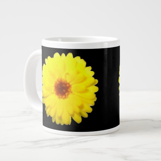 Fluorescent Yellow Marigold Tasse (Vorderseite Links)