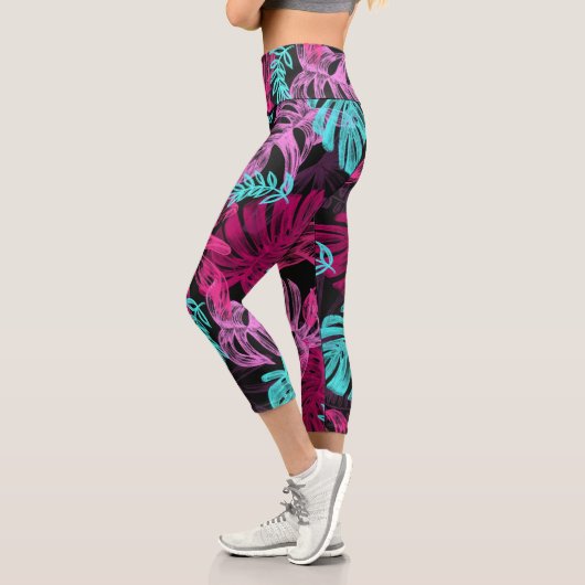 Fluoreszenz-tropische Blätter Capri Leggings (Links)
