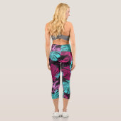 Fluoreszenz-tropische Blätter Capri Leggings (Rückseite)