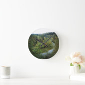 Fluss Clackamas, OR Runde Wanduhr (Zuhause)