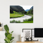 Fluss in den Schweizer Alpen Poster (Heimbüro)