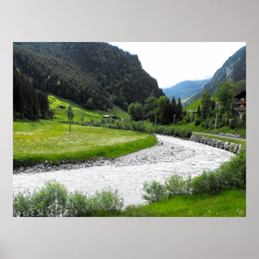 Fluss in den Schweizer Alpen Poster (Vorne)