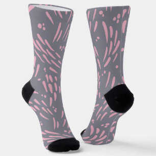 Fluss in Grau und Rosa Socken