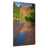 Fluss in Red Rock Crossing, Arizona Klemmbrett (Rechts)