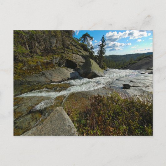 Fluss Off A Cliff Postkarte (Vorderseite)