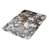 Fluss schaukelt Kopfsteine Badematte (Schrägansicht)