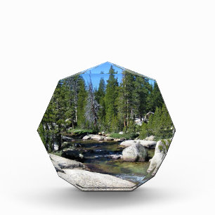 Fluss Tuolumne in Tuolumne Meadows, Yosemite, CA Fotoblock
