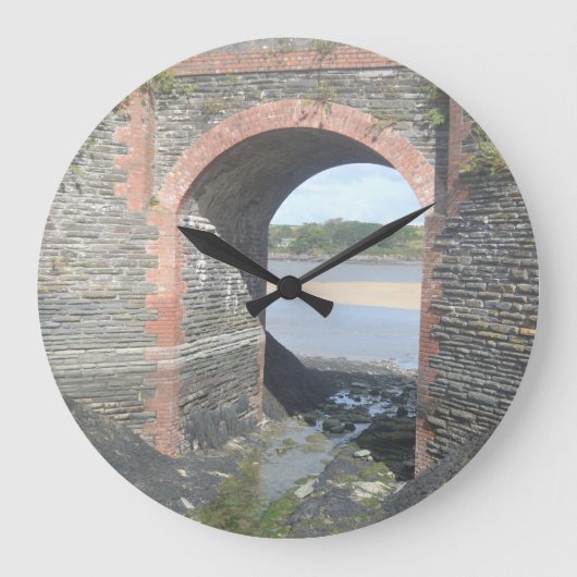 Flussbrücke Große Wanduhr (Vorderseite)