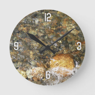 Flussgeglättete Kiesel Braun und Grau Natürlich Ab Runde Wanduhr