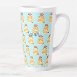 Flüssige Pfannkuchen mit Ahornsirup, Obst und Crem Milchtasse