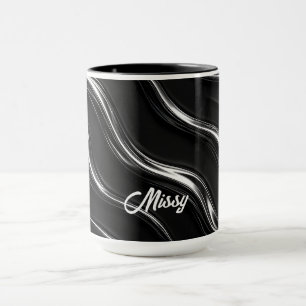 Flüssiges Chrome-Bewegungsmuster   Futuristische F Tasse