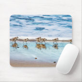 Flussuferläufer, die entlang den Strand laufen Mousepad (Mit Mouse)