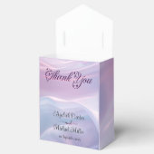 Flüstern aus Seide: Träume pastellfarbene Wellen R Geschenkschachtel (Geöffnet)