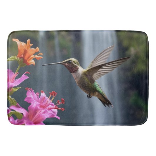 "Flüstern der Natur: Hummingbird, Wasserfall Badematte (Vorderseite)