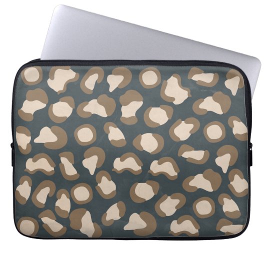 Flüstern der Wildnis: Ein Vintager Panther Inspiri Laptopschutzhülle (Vorderseite)