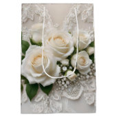 Flüstern von Elegance: Rose, Spitzen und zeitlose  Mittlere Geschenktüte (Rückseite)