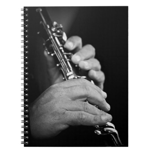 Flute in Schwarz und Weiß von Sinti und Roma Notizblock (Vorderseite)