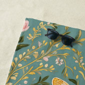 Fluttering Dreamscape Strandtuch (Beispiel)