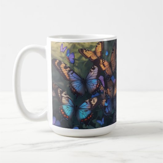 Fluttering Elegance Schönes Schmetterlingsmuster Kaffeetasse (Links)