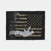 Fly Fishing Fisherman American Flag Camouflage Fly Fleecedecke (Vorderseite (Horizontal))