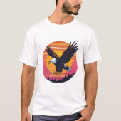 Fly High Soar Free - Retro Eagle Sunset Graphic T-Shirt (Vorderseite)