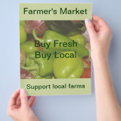 Flyer auf dem Bauernmarkt (Hand)