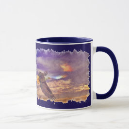 Flying Bald Eagle & Crepuscular Sky Wildlife Art Tasse