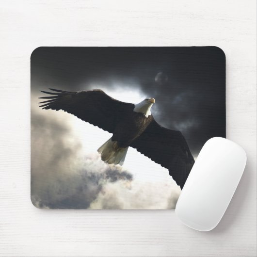 Flying Bald Eagle & Storm Clouds Foto Mousepad (Mit Mouse)