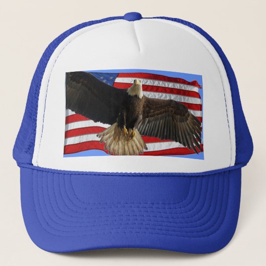 Flying Bald Eagle USA Patriotic Gift Truckerkappe (Vorderseite)