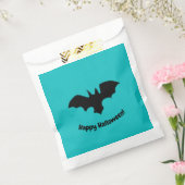 Flying Bat on teal favor bag Geschenktütchen (Versiegelt)